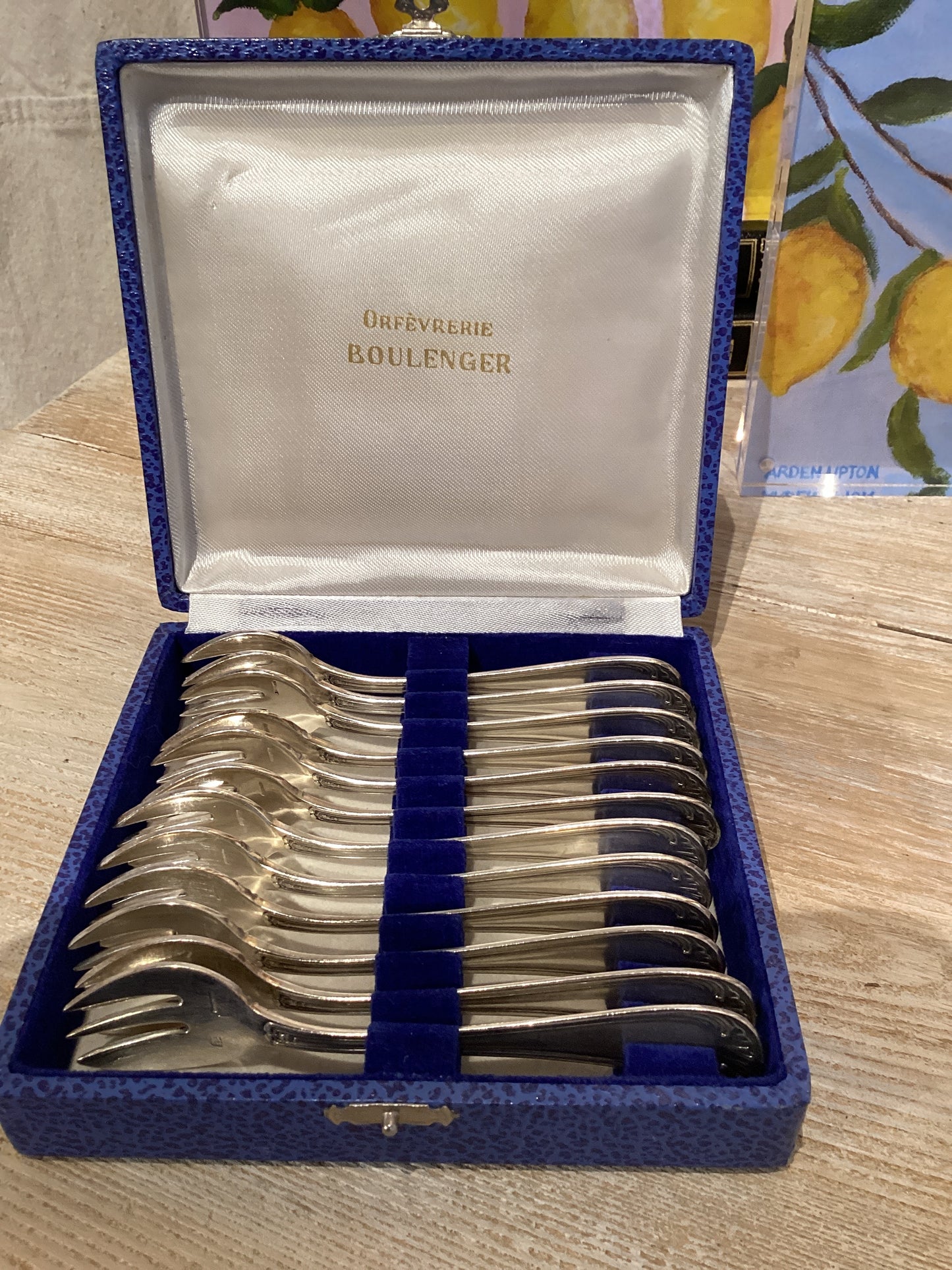 French Boulanger silver plate oyster forks in fitted box