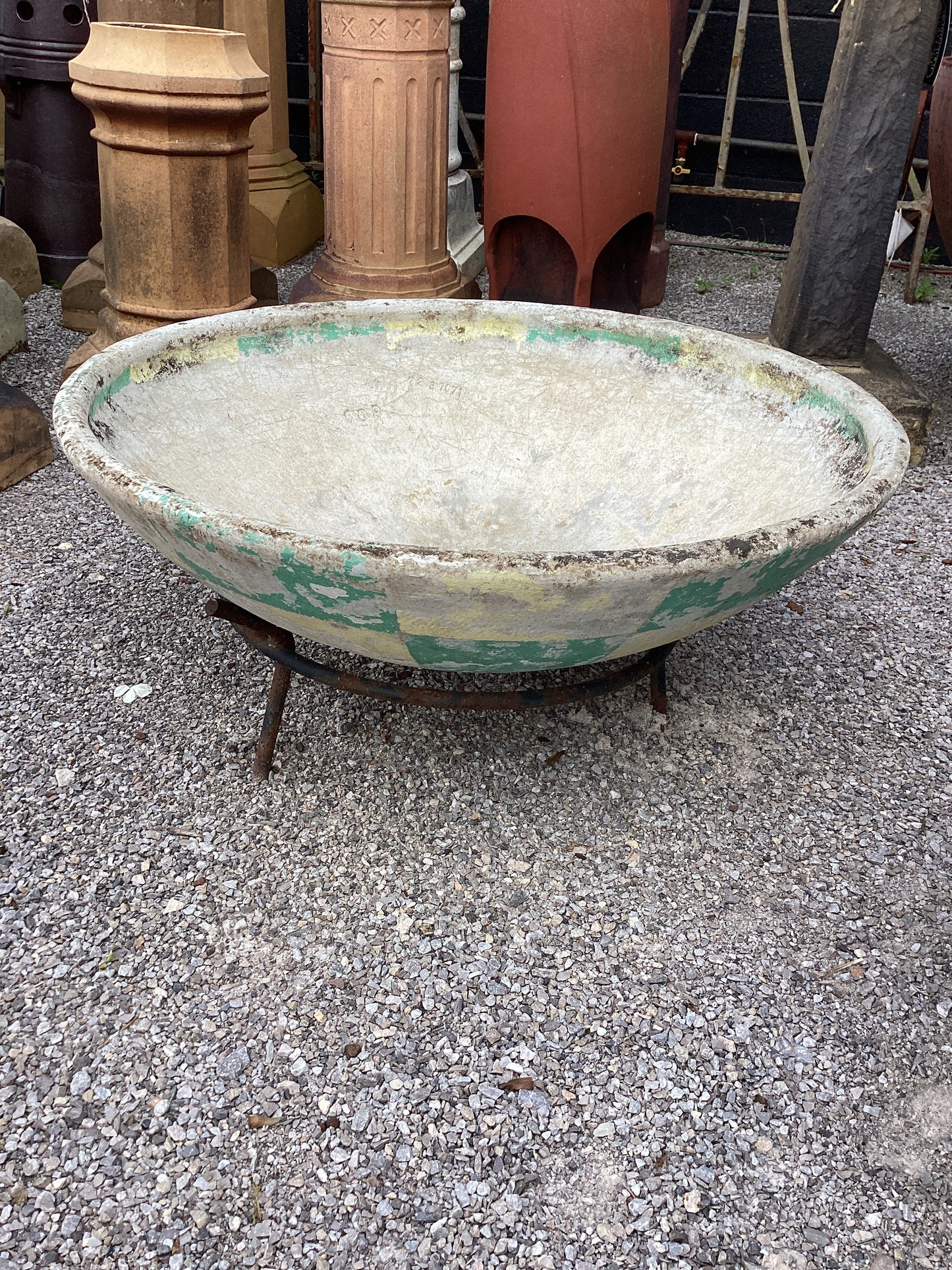 Willy Guhl Style Planter