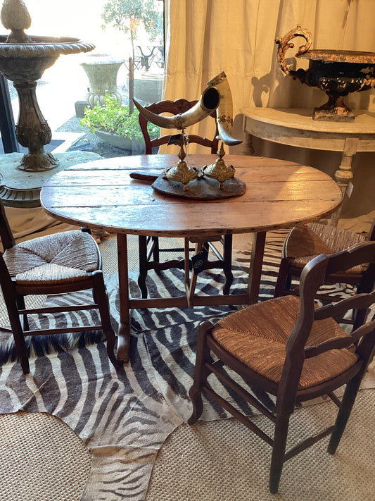 French Tilt Top Vintners Table in Pine
