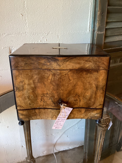 French Napoleon III tantalus liquor box