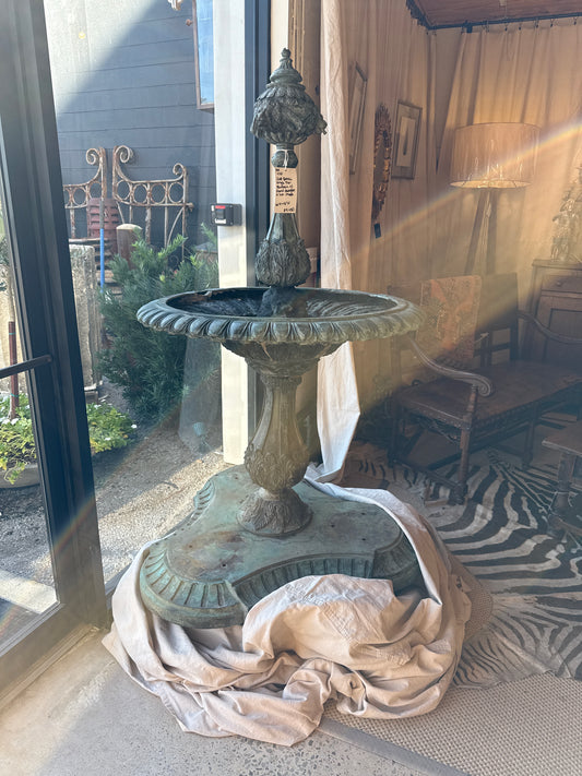 Cast Bronze Single Tier Fountain