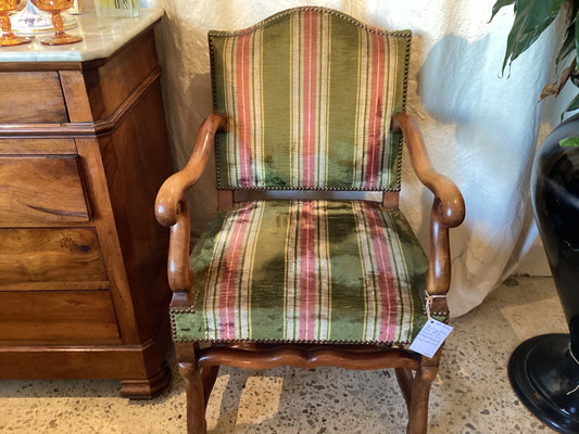 Pair of French Louis XIII chairs w/arm