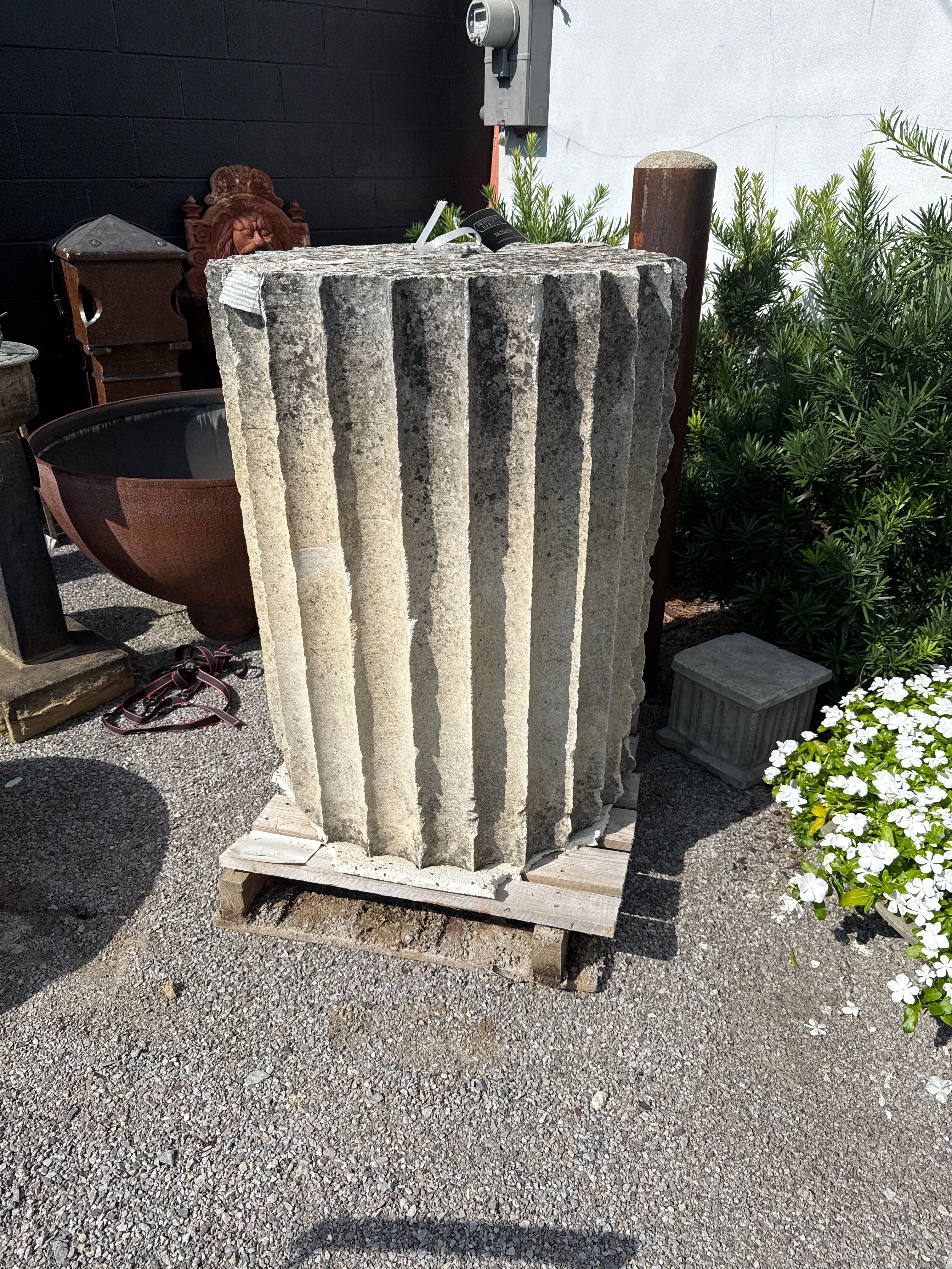 Fluted Column – Architectural Heritage