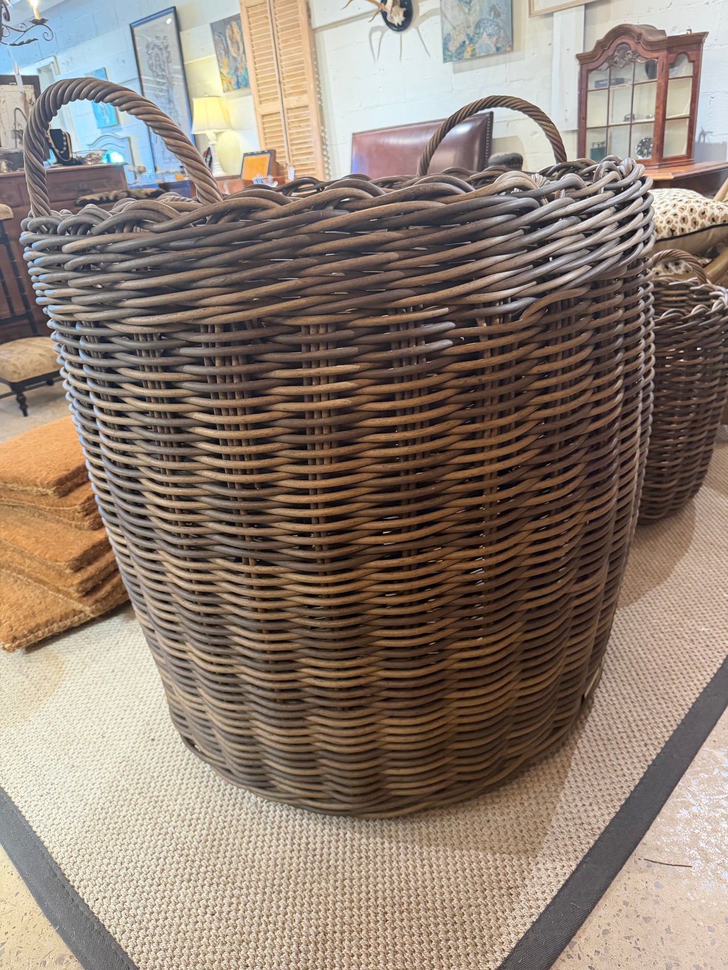 Montecito XL Woven Raffia Basket